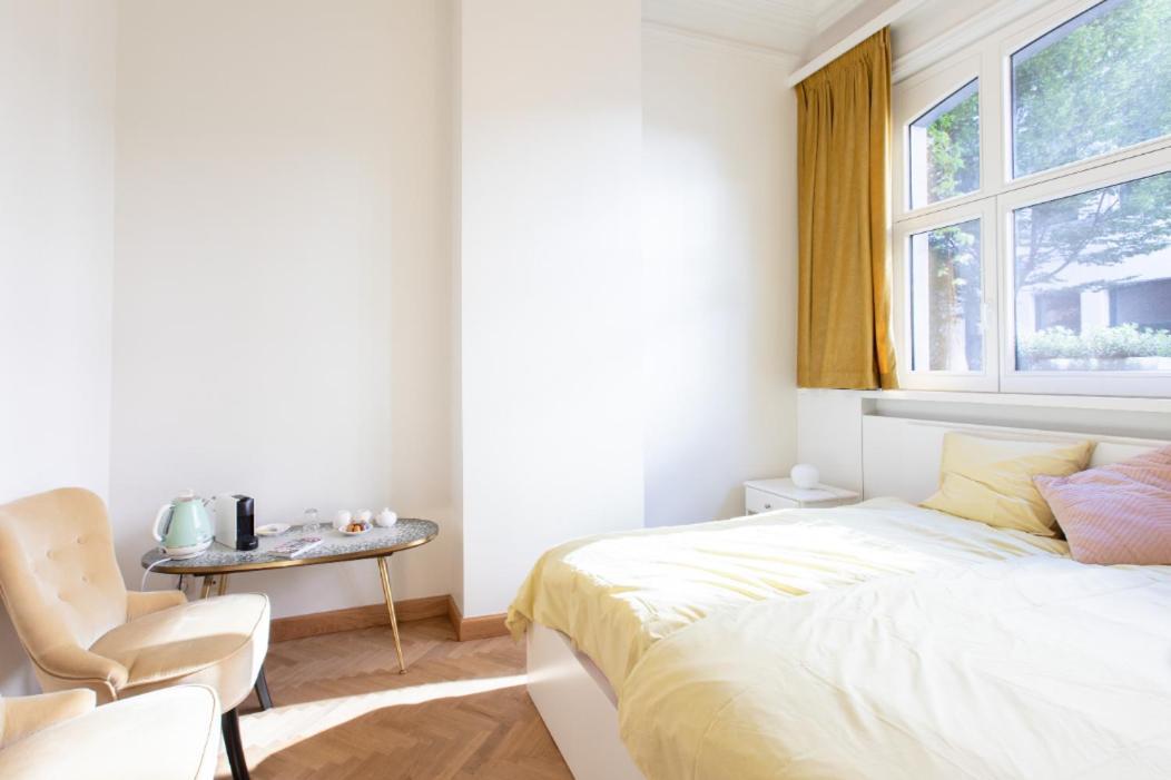 Pauline Loveling Apartment With Quiet Garden And 2 Bathrooms Anversa Esterno foto